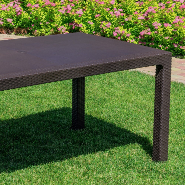 Обеденный стол Royal Family JULY цвет коричневый